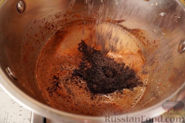 Ретеш (штрудель по-венгерски) с вишней и маком
