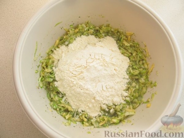 Запеканка из кабачков с сыром