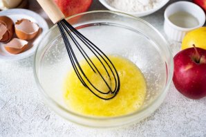 Блинчики с яблоками