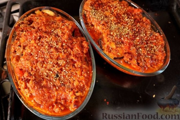 Мусака из запечённых баклажанов, с мясным фаршем