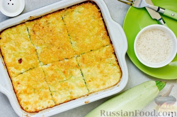Запеканка из кабачков с курицей и рисом