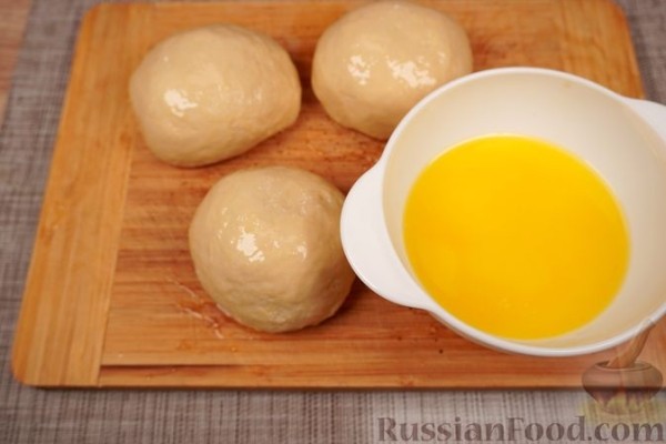 Ретеш (штрудель по-венгерски) с вишней и маком