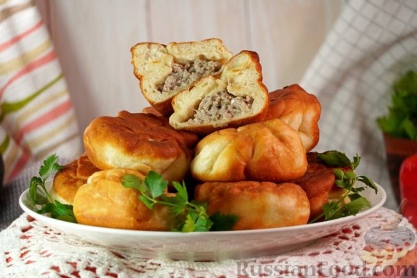 Беляши с бараниной