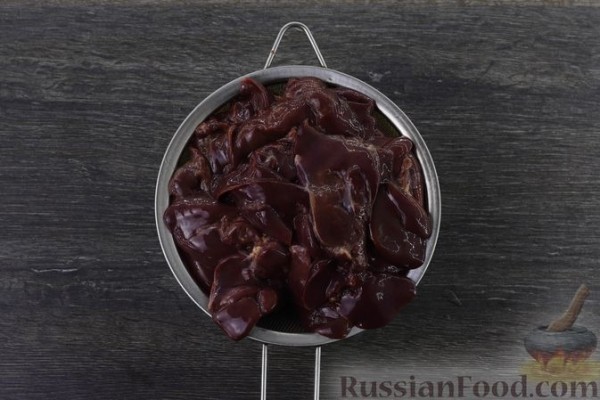 Закусочный торт «Монастырская изба» с печенью
