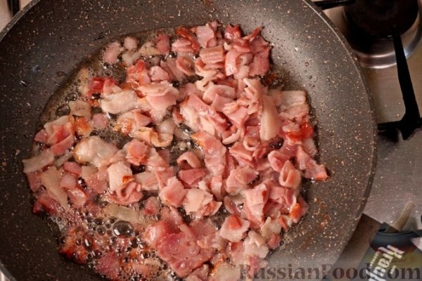 Яичная помазанка с беконом и зелёным луком