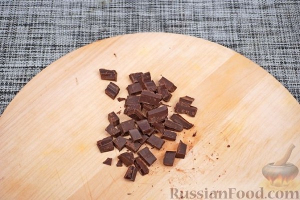 Овсяная каша с клубникой и шоколадом