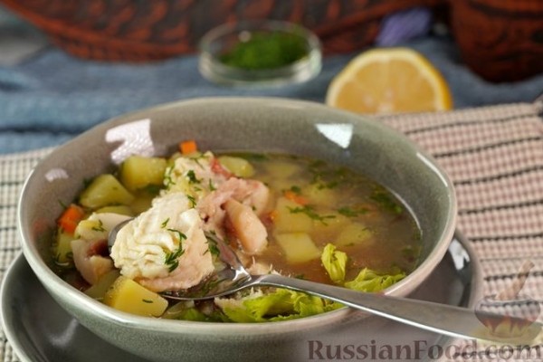Рыбный суп (балык чорбасы) из морского окуня