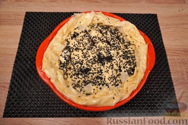 Пита "Кассери" (сырный пирог с беконом и помидорами)