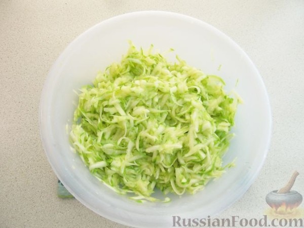Запеканка из кабачков с сыром