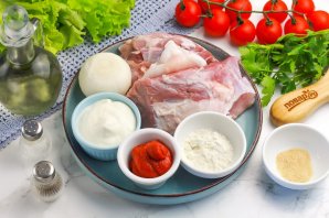 Гуляш из свинины как в советской столовой