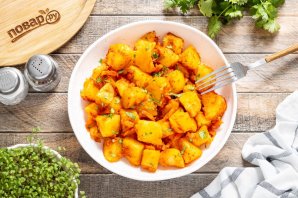 Картошка тушеная в мультиварке