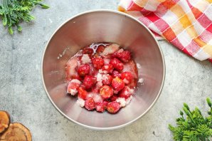 Клубничное пюре