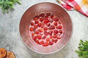 Клубничное пюре