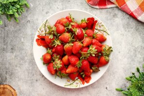Клубничное пюре
