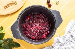 Консервированные вишни