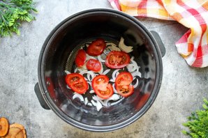 Куриные бедра в мультиварке