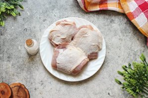 Куриные бедра в мультиварке