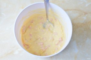 Оладьи с сыром и колбасой