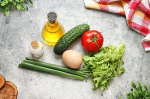 Салат с вареными яйцами