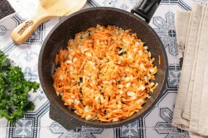 Шарлотка с капустой