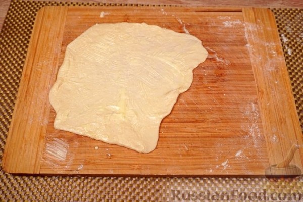 Самса с сыром и зеленью