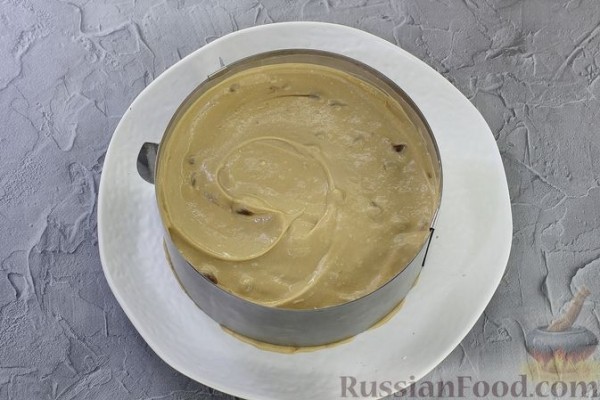 Торт из лаваша с клубникой и кремом из сметаны и сгущёнки (без выпечки)