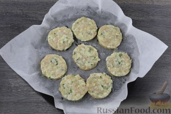 Рубленые куриные котлеты с сыром, запечённые в духовке