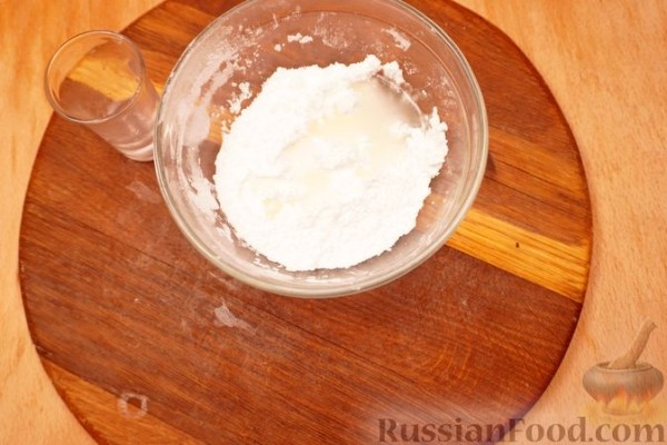 Лимонный кекс с голубикой и глазурью