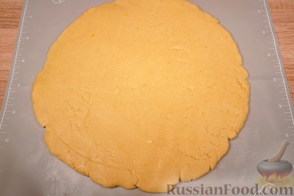 Вишнёвый пирог c решёткой