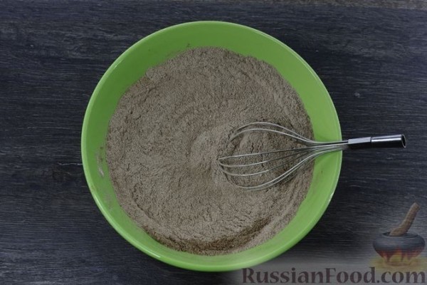 Цельнозерновой брауни с сухофруктами (без сахара)