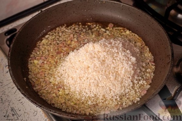 Ризотто с морепродуктами по-гречески