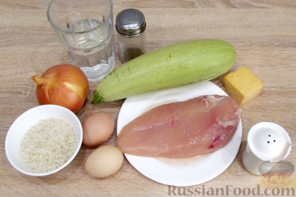 Запеканка из кабачков с курицей и рисом