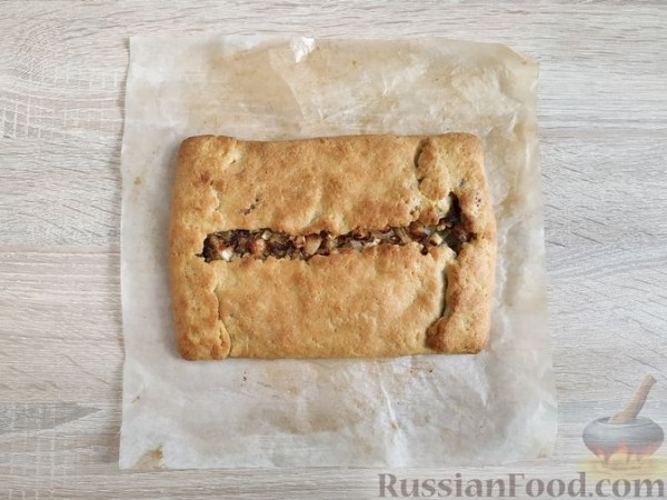 Рыбник с селёдкой, из картофельного теста