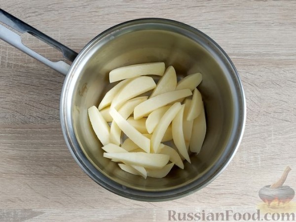 Рыбник с селёдкой, из картофельного теста
