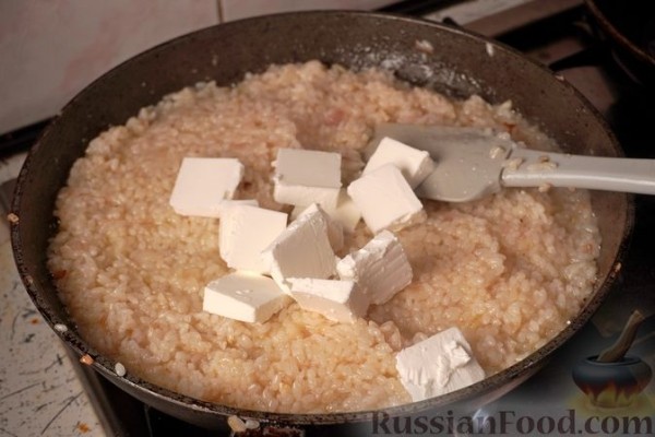 Ризотто с морепродуктами по-гречески