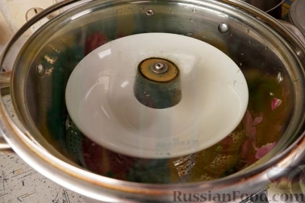 Розовая вода (методом дистилляции)