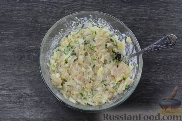 Рубленые куриные котлеты с сыром, запечённые в духовке