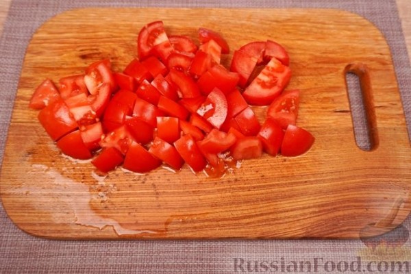 Свинина, тушенная с колбасками по-дебреценски
