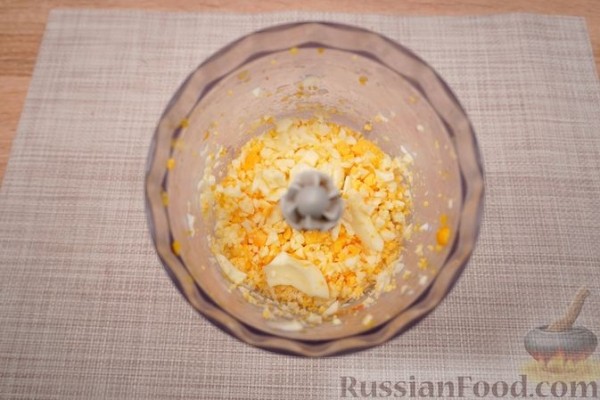 Голубцы с кукурузой и яйцами