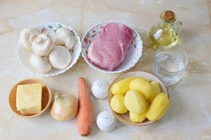 Жаркое с грибами в горшочках