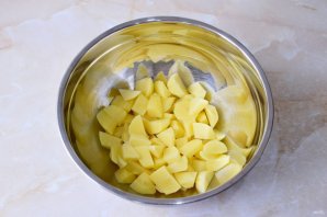 Жаркое с грибами в горшочках