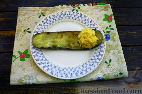 Жареные рулетики из баклажанов с сыром