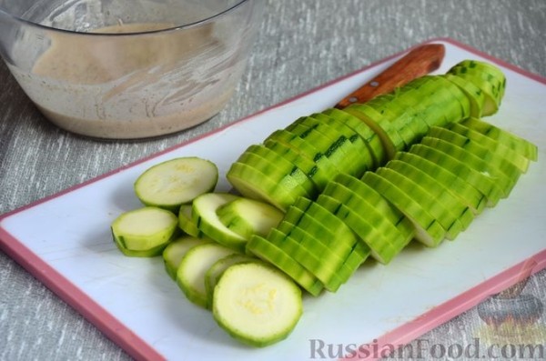 Кабачки в пивном кляре (без яиц)