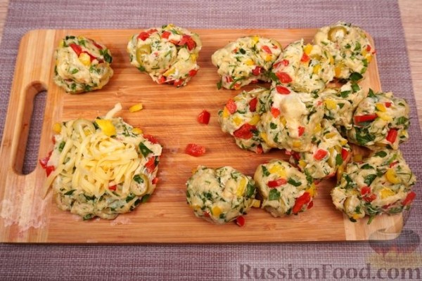 Овощные бездрожжевые пирожки "Калейдоскоп" с сыром (в духовке) Овощные бездрожжевые пирожки "Калейдоскоп" с сыром (в духовке)