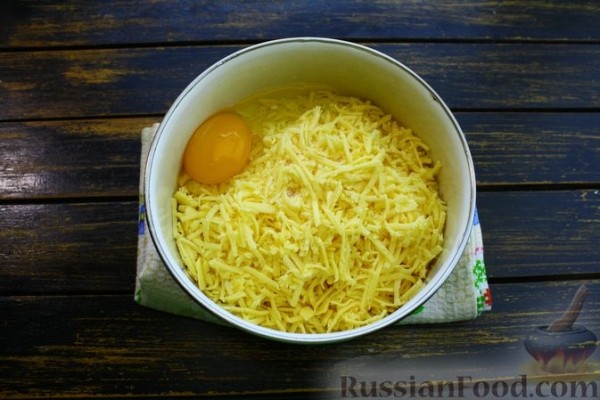 Жареные рулетики из баклажанов с сыром