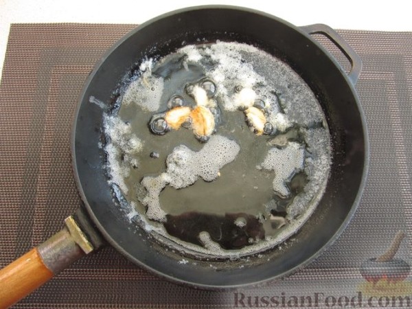 Молодая морковь, запечённая в апельсиновом соусе