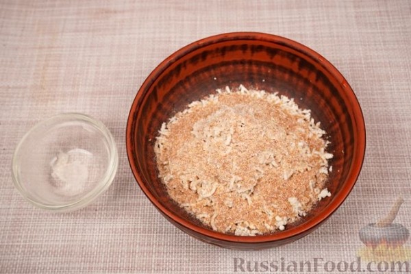 Молодой картофель, запечённый с кабачками и помидорами