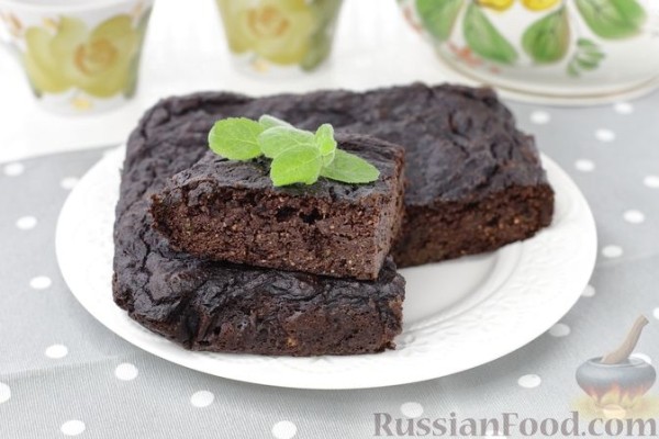 Брауни с кабачком, без муки и сахара