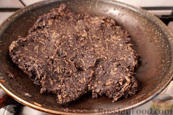 Ретеш (штрудель по-венгерски) с яблоками и маком
