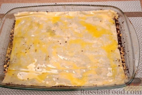 Шоколадная баклава с фундуком